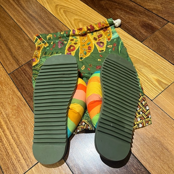 FARM Rio Multicolor Striped Sandals - Picture 6 of 6